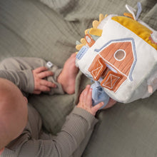 Charger l'image dans la galerie, Cube d'activités Soft Little Farm